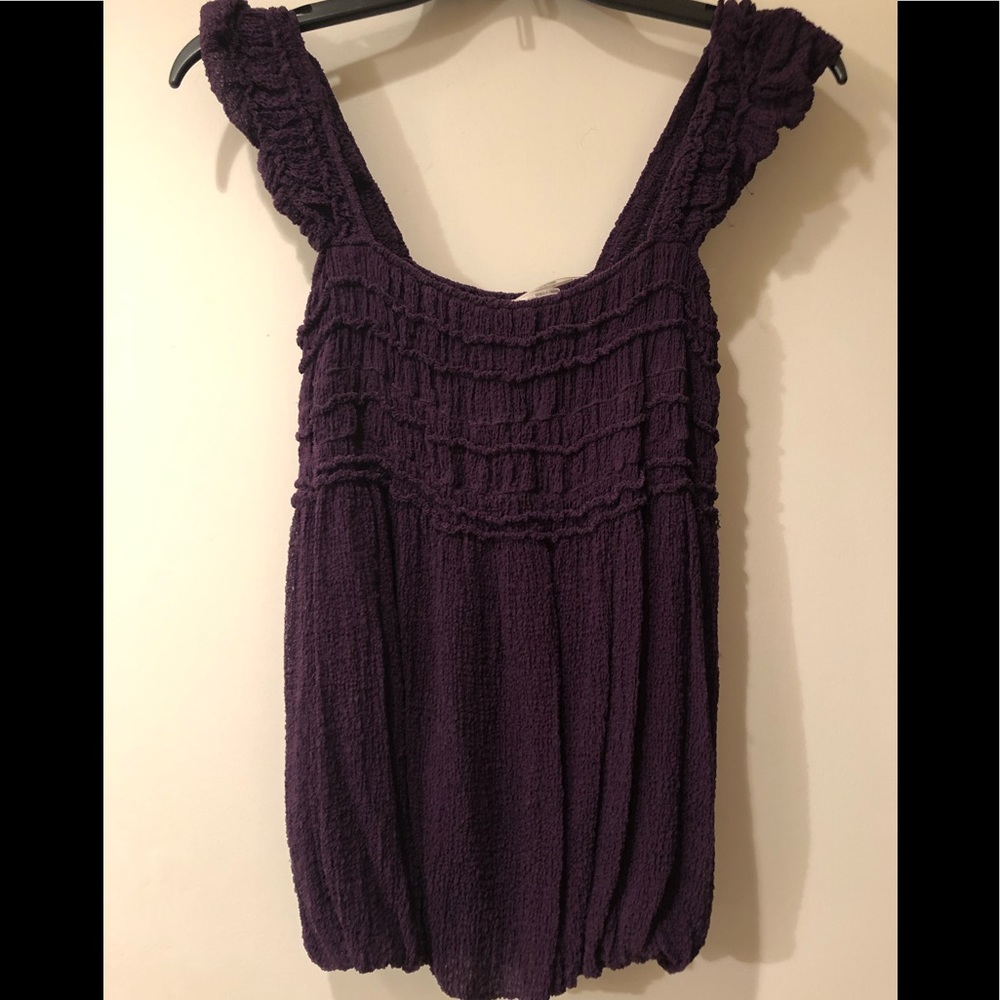⛵️4/$20 Leon Max Limited Edition silk camisole